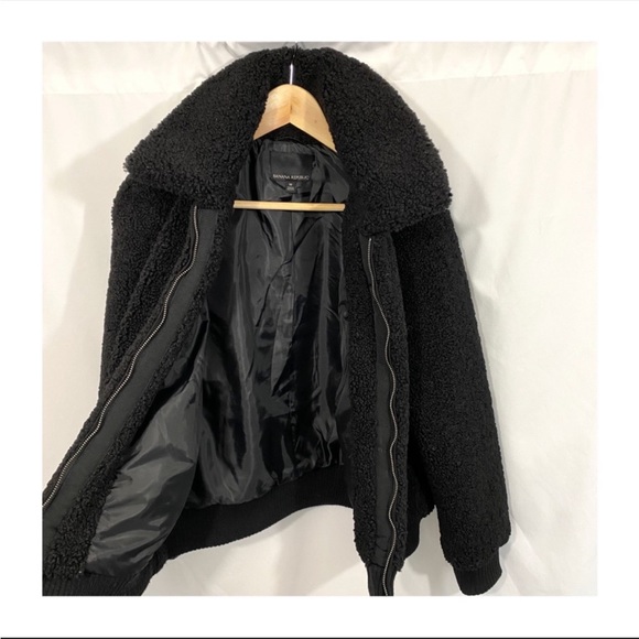 Banana Republic Teddy Sherpa Shearling Full Zip Bomber Jacket In Black - Picture 9 of 12